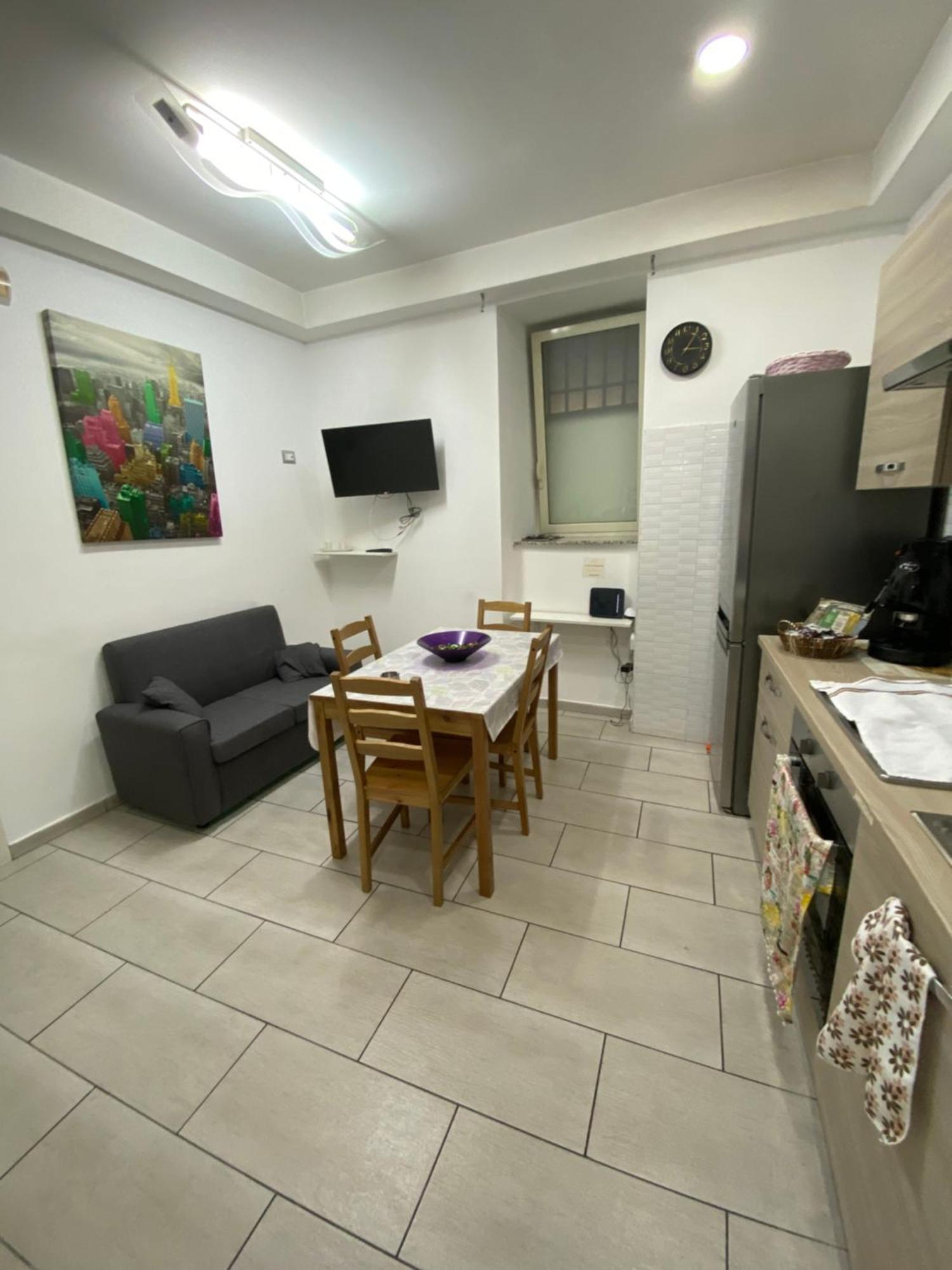 Apartamento Terry'S House Nápoles Exterior foto